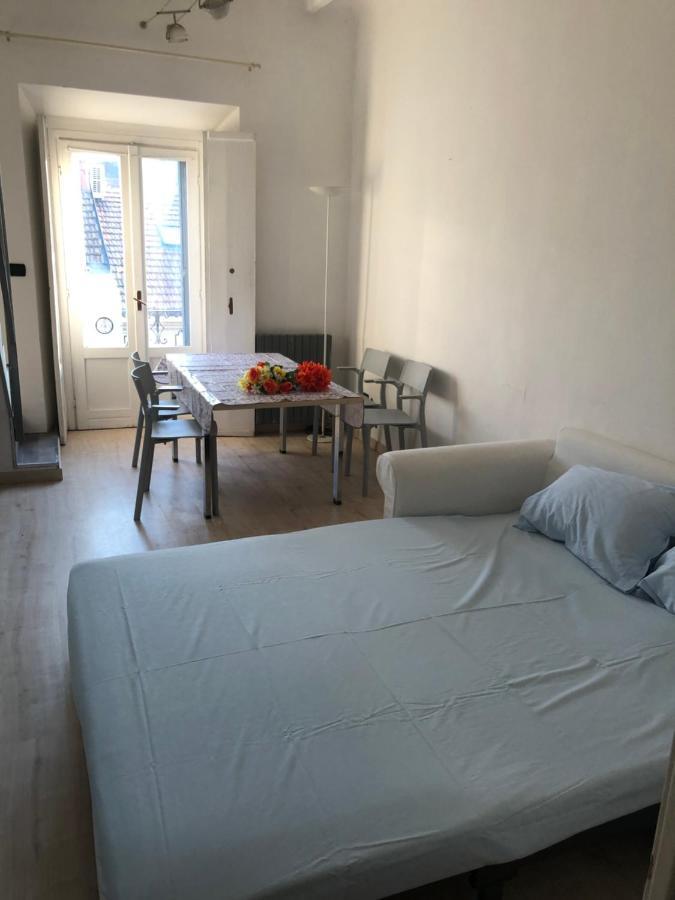 Charming 1-bed In Apartment Mailand